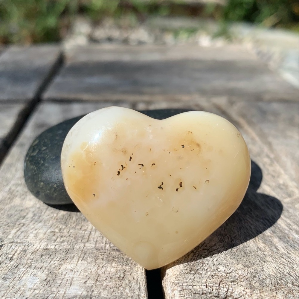 Dendritic Plant Agate Polished Puffy Heart Crystals Chakras Healing Worry Stone